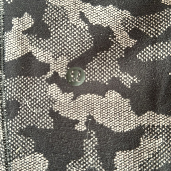 Lululemon Camo Ready to Rulu Joggers 6 - Picture 9 of 9